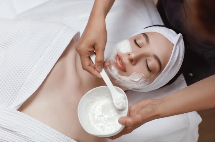 які альгінатні маски для обличчя краще